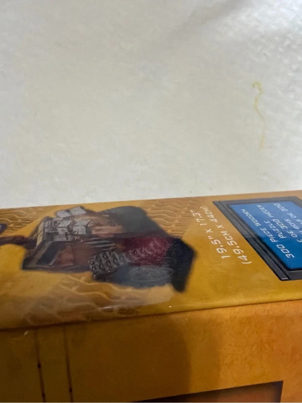 Disney WALL·E Puzzle Box with Yellow Packaging and Blue Starry Scene